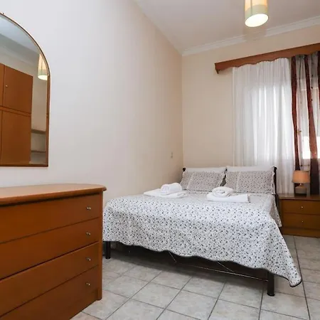 Apartment Alexandra House